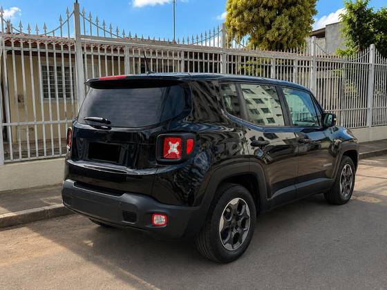 JEEP RENEGADE 1.8 16V FLEX 4P AUTOMÁTICO JEEP RENEGADE 1.8 16V FLEX 4P AUTOMÁTICO